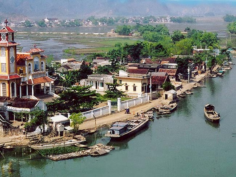 kenh-ga-floating-village
