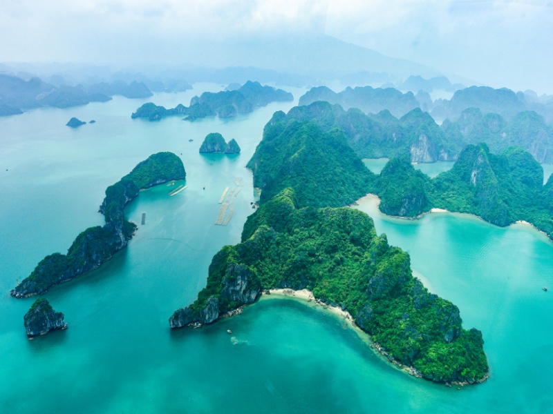 Iconic Ha Long 2-day itinerary: Sung Sot Cave, Luon kayak, Ti Top bliss, luxury cruise slumber.