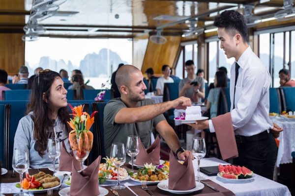 Restaurant3-Alova-Premium-Cruises