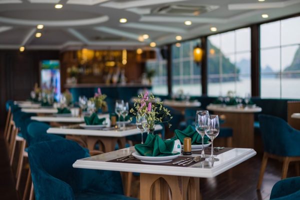 restaurant-on-catamaran-cruise