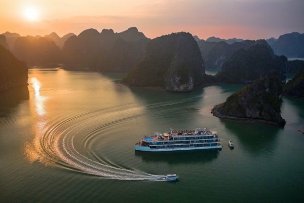 10-best-lan-ha-bay-cruises