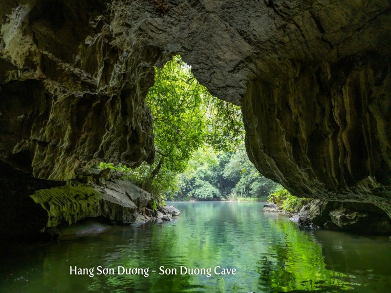 Unveil Unique Scenery at Trang An: Caves That Captivate
