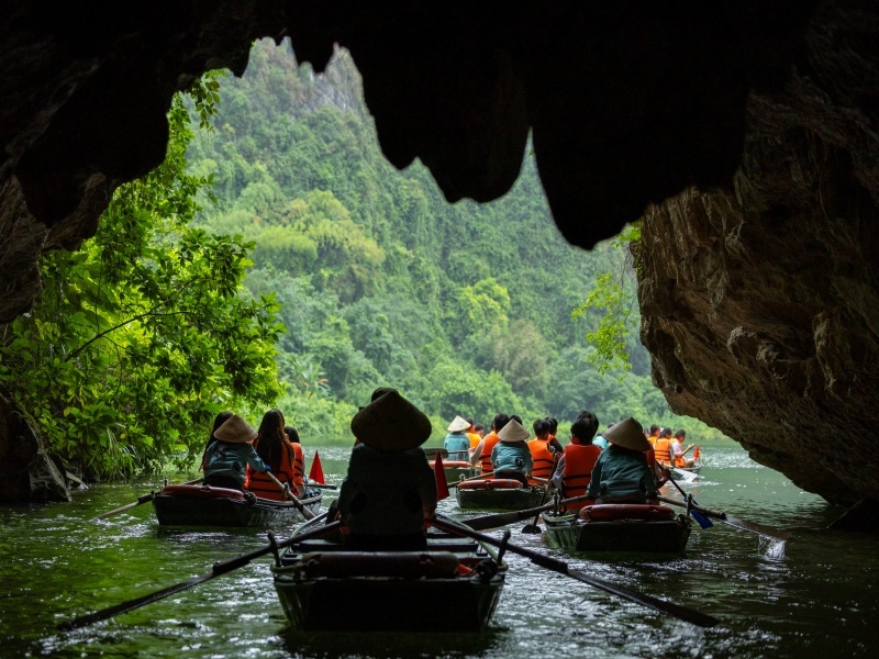 Trang An Route 1: Unique spiritual caves & ancient wonders await explorers!