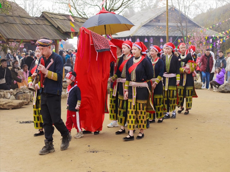 Jan to March brings ethnic minority festivals after Lunar New Year for cultural immersion.