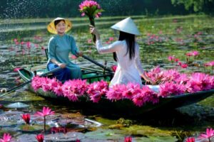best-tour-operator-ninh-binh