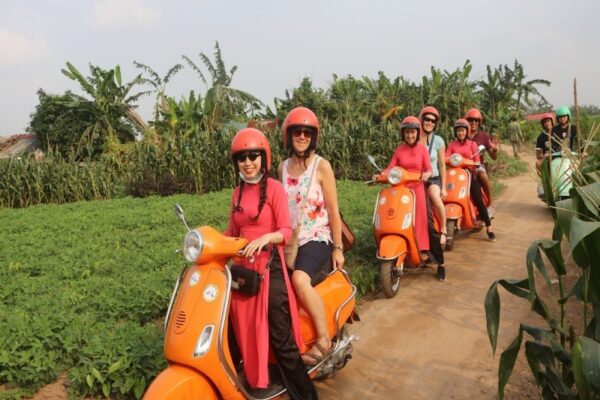 ninh-binh-vespa-day-tour3