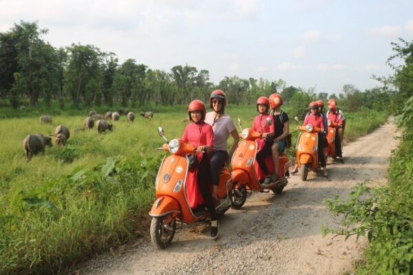 best vespa tour in ninh binh56