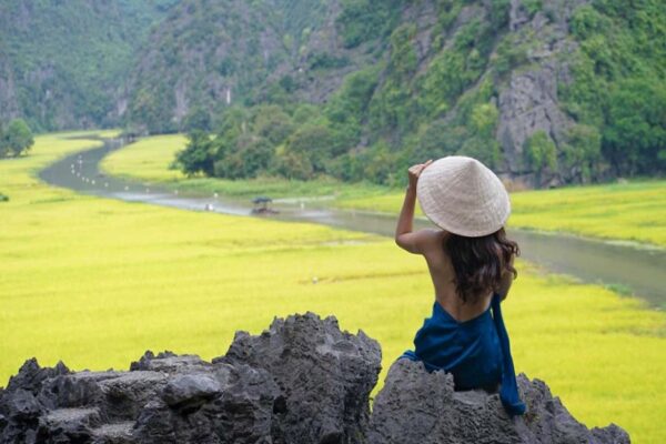 view from peak of mua cave on private tour1