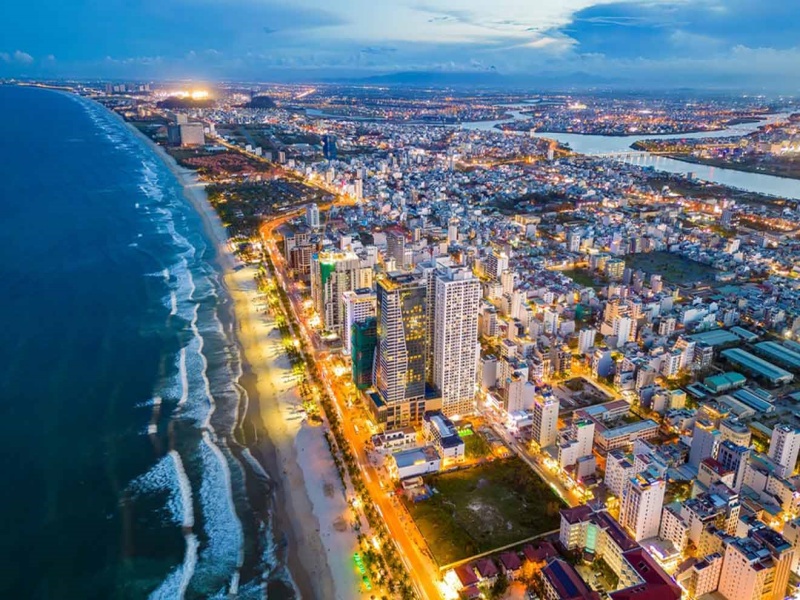 Explore Da Nang - A Beachs city in Vietnam
