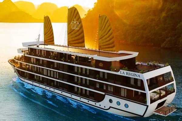 Enjoy top-notch amenities and service on the La Regina Grand Lan Ha Bay cruise