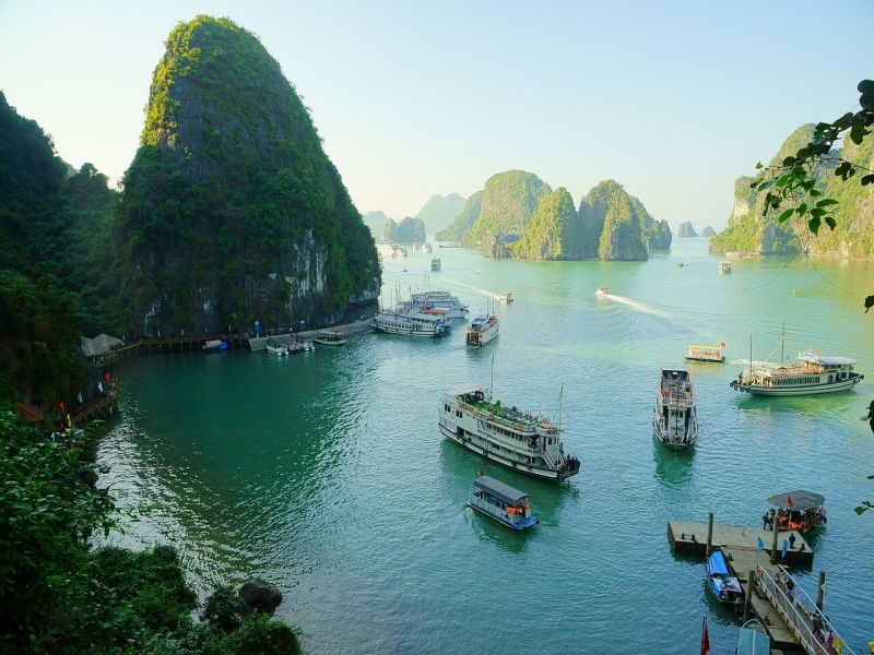 January is among the cold day in Halong bay and the Northern Vietnam