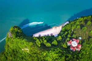 Soi Sim Island enchants visitors with emerald forests, powder-soft sands, and translucent turquoise waters.