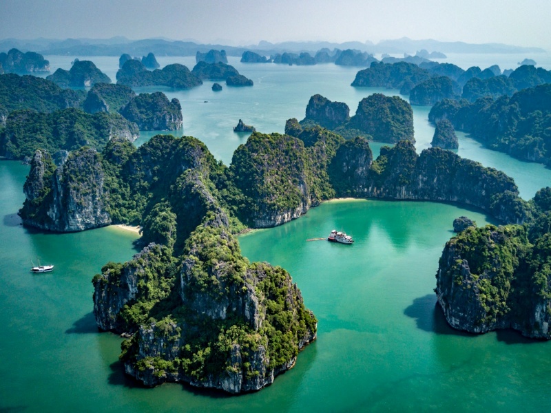 Summer Begins! Explore Ha Long Bay's Warm June Weather