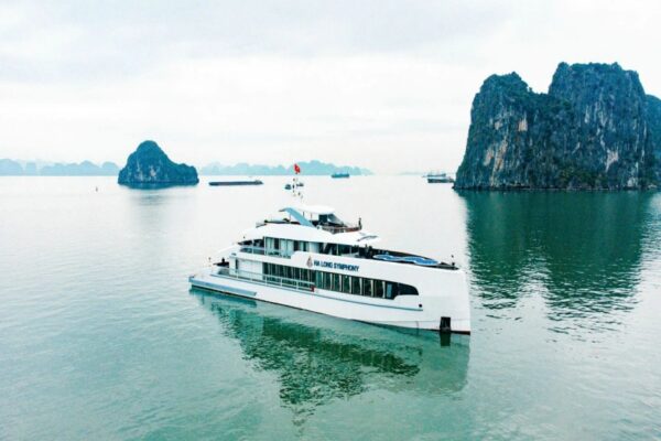 Ha Long Bay Symphony Day Cruise: Depart from Hanoi or Halong International Port