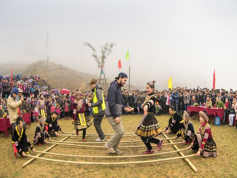 Join traditional ethnic minority festivals after the Lunar New Year for cultural immersion.