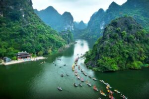 Heading to Ninh Binh in February? Uncover weather, festivals, tips, and top early-spring spots.