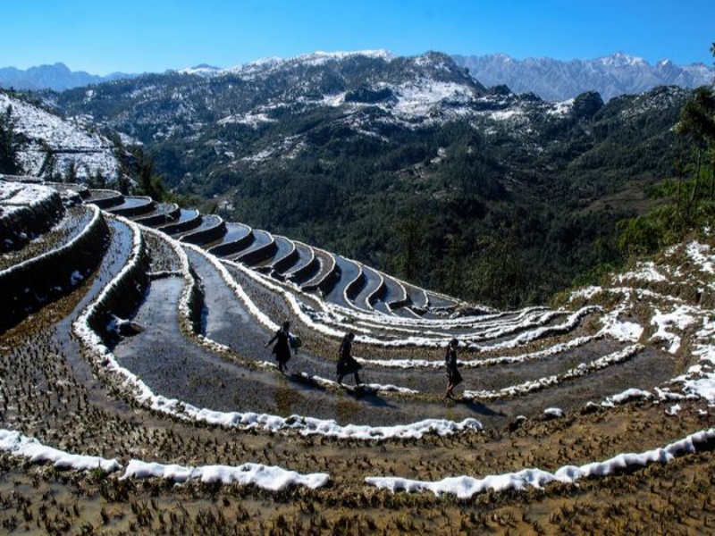Winter in Sapa brings with it layers of mist, sometimes thick in the early morning.
