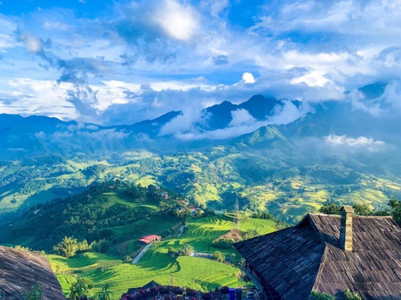 Visit Sapa Vietnam in March to witness the magical spring-to-summer transition.