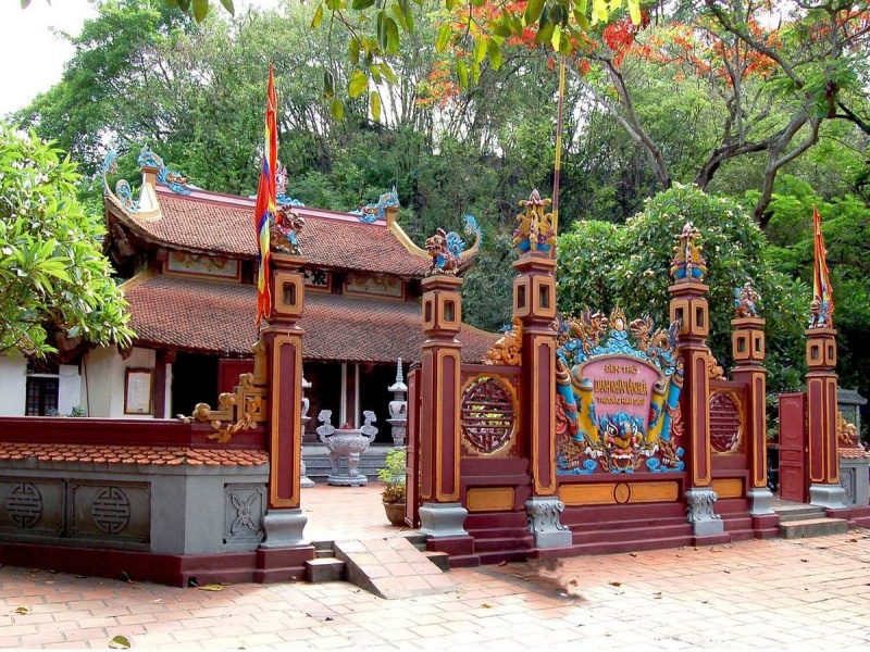 Discover Truong Han Sieu's temple—traditional design, peaceful, genuinely active site.